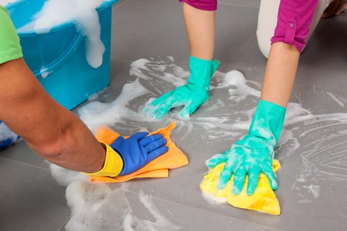 Airbnb cleaning service for a Hollandpark short-let apartment