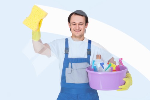 Tailored cleaning service for a Hollandpark office or shared property