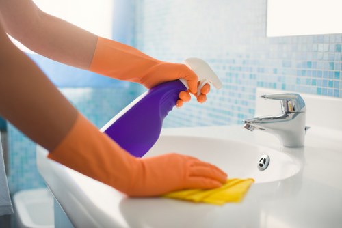 Local cleaning team preparing a flat in Holland Park for new occupants
