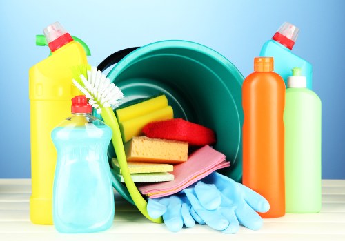 Local office cleaner maintaining kitchens and high-touch surfaces in Hollandpark